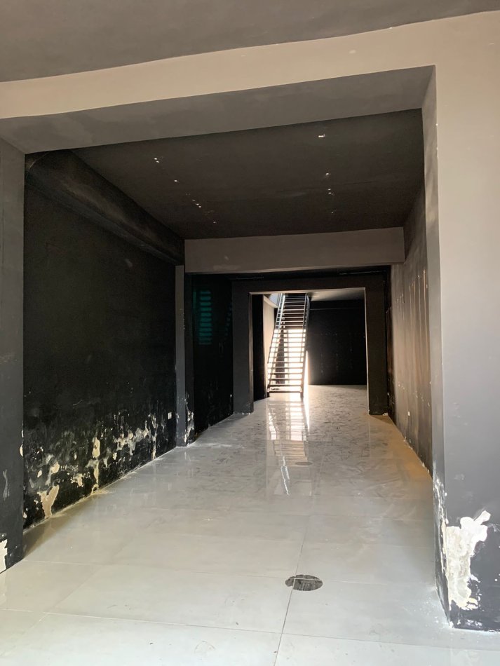 Tirane, jepet me qera ambjent biznesi Kati 3, 280 m² 7.000 € (Rruga Abdyl Frasheri) TT 1203