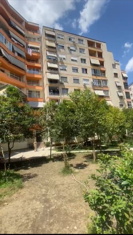 Tirane, shitet apartament 3+1+Aneks+Ballkon Kati 2, 120 m² 240.000 € (Rruga e Ullinjve)