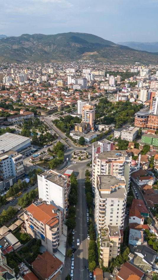 Elbasan, shitet ambjent biznesi , 3.571 m² 3.000.000 €  TT 1211