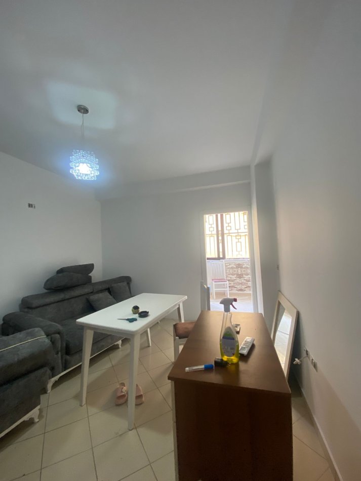 Tirane, shitet apartament 1+1+Ballkon Kati 0, 54 m² 85.000 € (RRUGA E DIBRES)