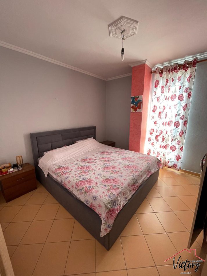 Tirane, shitet apartament 2+1+Ballkon Kati 7, 86 m² 125.000 € 