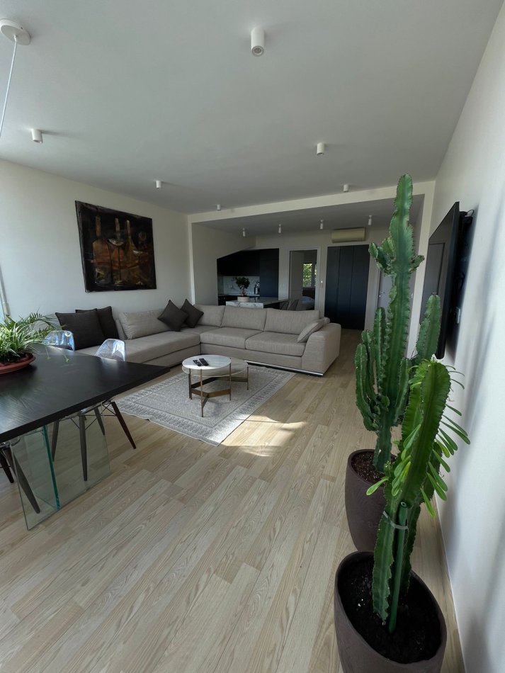Tirane, jepet me qera apartament 2+1 Kati 3, 130 m² 1.400 € (Residenca Long Hill, Lunder)