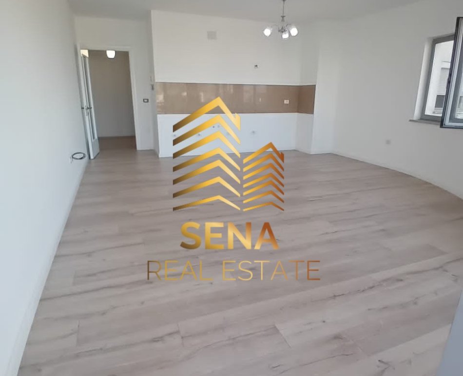 Tirane, shitet apartament 1+1+Ballkon Kati 8, 76 m² 147.000 € (Zogu i Zi)