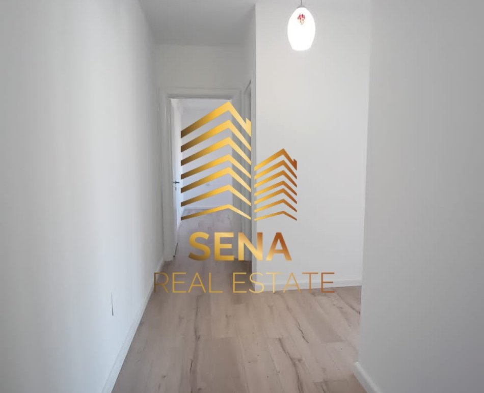 Tirane, shitet apartament 1+1+Ballkon Kati 8, 76 m² 147.000 € (Zogu i Zi)
