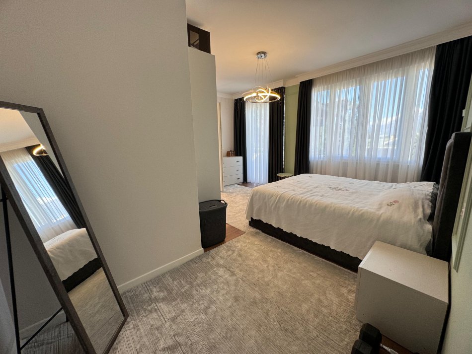 Tirane, shitet apartament 2+1+Ballkon Kati 4, 87 m² (Liqeni i Thate)