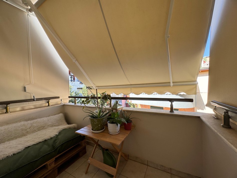 Tirane, shitet apartament 2+1+Ballkon Kati 4, 87 m² (Liqeni i Thate)