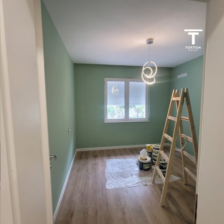 Tirane, shitet apartament 1+1 Kati 1, 62 m² 140.000 € (Medrese)