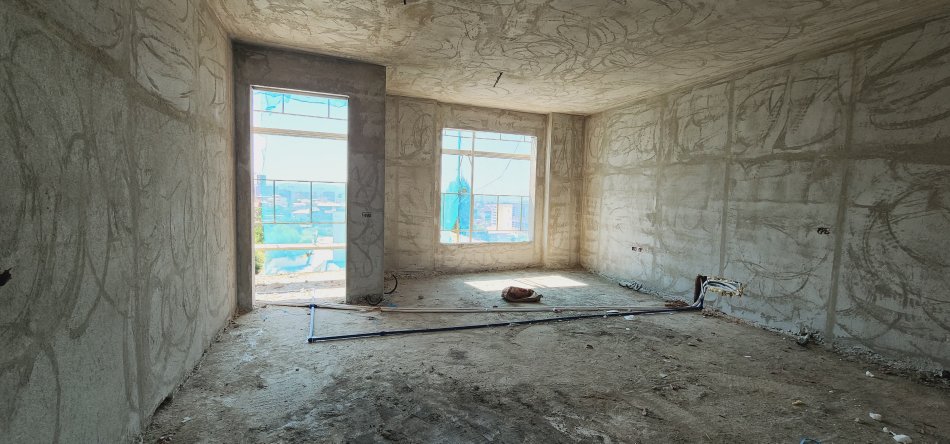 Tirane, shitet apartament 2+1+Ballkon Kati 4, 107 m² 145.000 € (5 Maji)