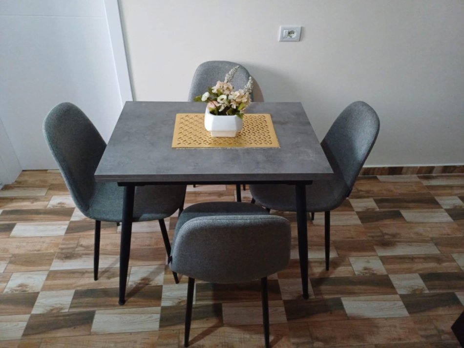 Tirane, shitet apartament 1+1 Kati 2, 75 m² 58.000 € (Bathore)