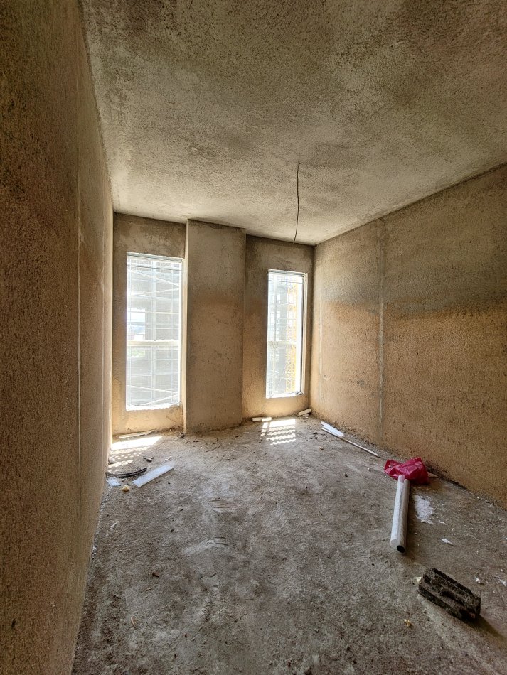 Tirane, shitet apartament 2+1+Ballkon Kati 5, 119 m² 125.000 € (Univers City)