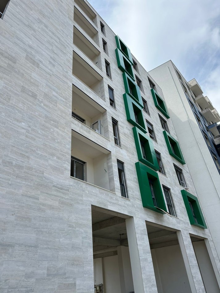 Tirane, shitet apartament 2+1 , 107 m² 164.934 € (JORDAN MISJA)