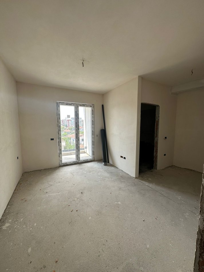 Tirane, shitet apartament 2+1 , 107 m² 164.934 € (JORDAN MISJA)