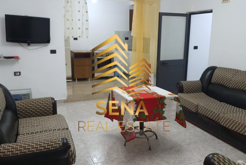 Tirane, jepet me qera apartament 1+1 Kati 1, 80 m² 300 € (Rruga Idriz Dollaku)