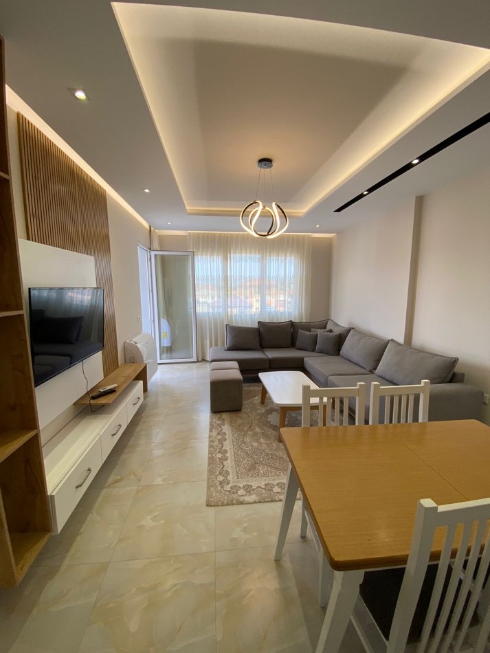 Tirane, jepet me qera apartament 2+1 Kati 2, 90 m² 500 € (sauk)