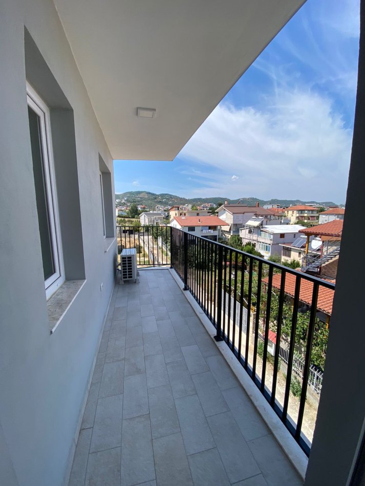 Tirane, jepet me qera apartament 2+1 Kati 2, 90 m² 500 € (sauk)