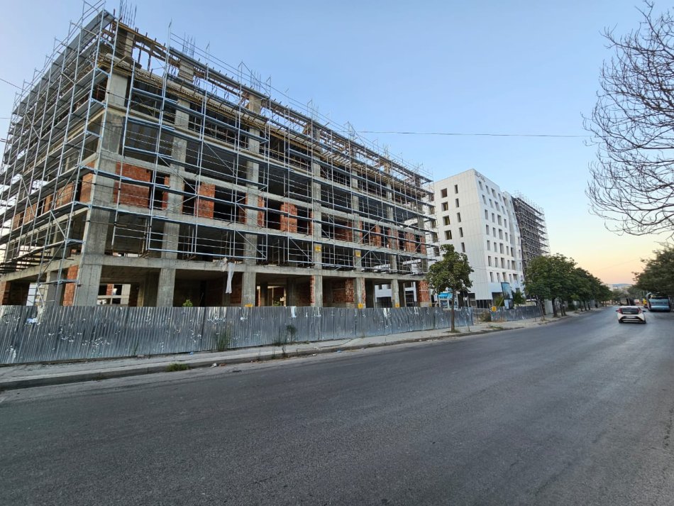 Tirane, shitet apartament 2+1+Ballkon Kati 7, 116 m² 151.000 € (Rruga Xhanfize Keko, prane Tv Klan)