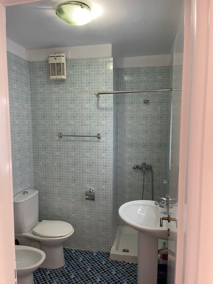 Tirane, shitet apartament 1+1+Ballkon Kati 5, 76 m² 155.000 € (ZOGU I ZI)