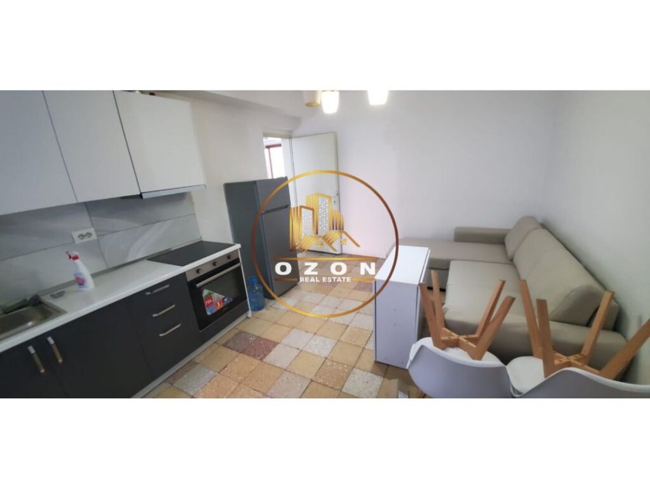 Apartament 1+1 Me Qira Tek Brryli!