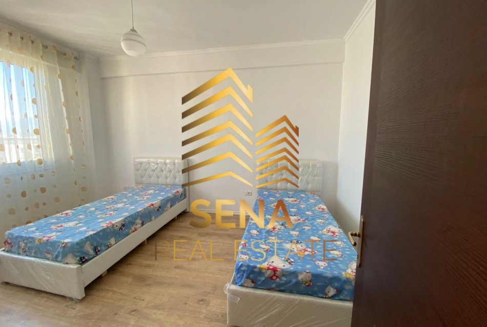 Tirane, shitet apartament 2+1+Ballkon Kati 2, 104 m² 120.000 € (Rruga Tom Plezha)