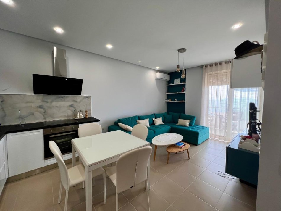 Vlore, shes apartament 1+1+Ballkon Kati 2, 58 m² 135.000 € (VLORE UJI I FTOHTE)