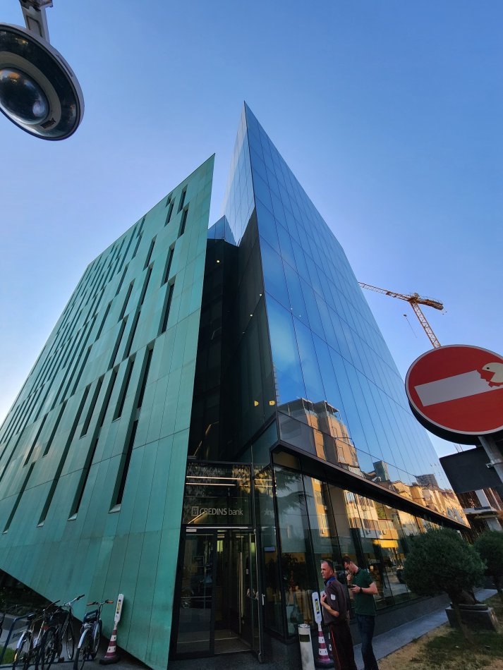 Shitet: 2+1+2wc 📍në Zemër të Bllokut - Rr.Vaso Pasha -  ( 485.000€ )Vendndodhje e Paperseritshme ( Post Parkimi me cmim Extra )