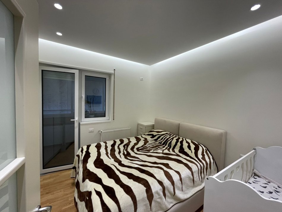 Tirane, shes apartament 2+1+Ballkon Kati 7, 97 m² 160.000 € (IDRIZ COLLAKU , ALI DEM)