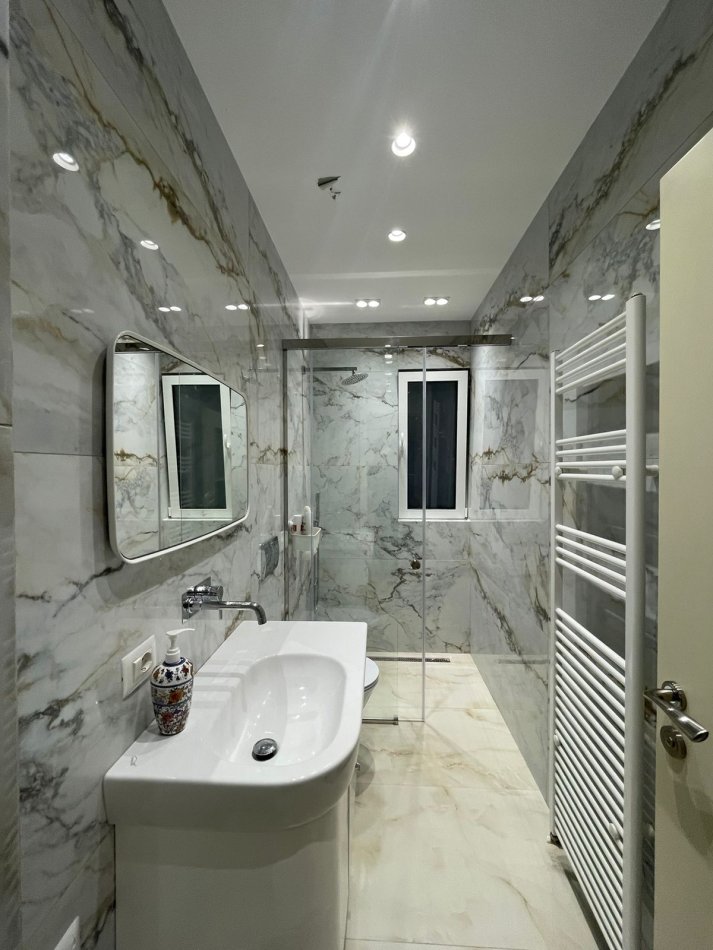 Tirane, shes apartament 2+1+Ballkon Kati 7, 97 m² 160.000 € (IDRIZ COLLAKU , ALI DEM)