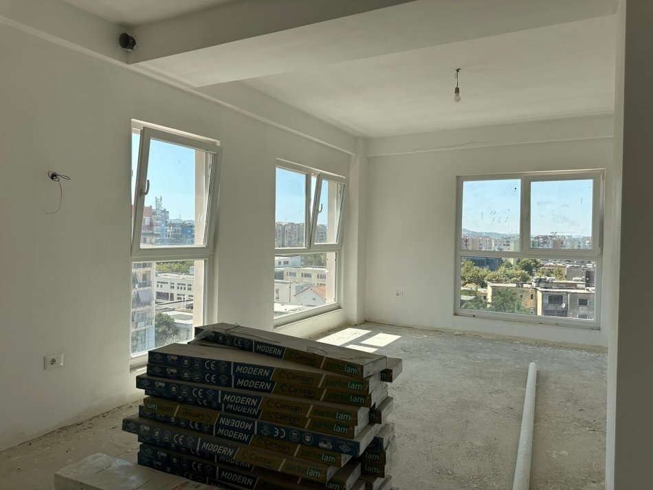 Tirane, shitet apartament 1+1 Kati 6, 71 m² 103.390 € (Dritan Hoxha)