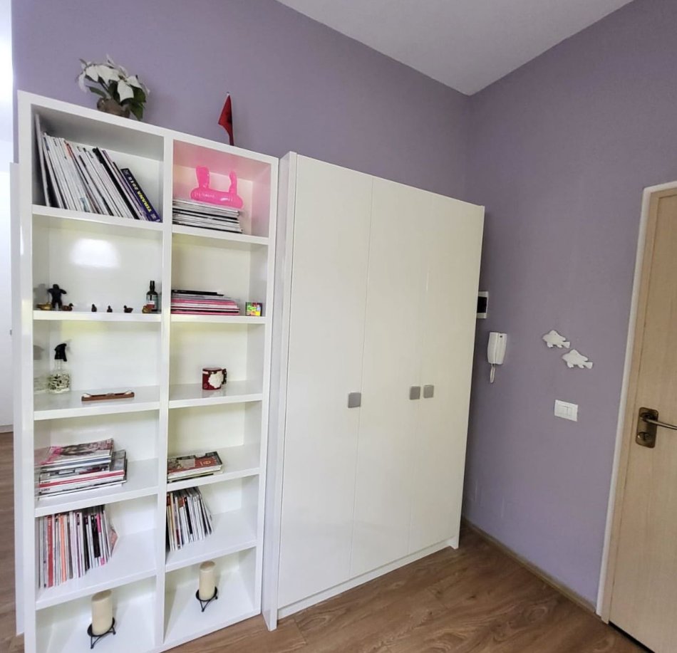Tirane, jepet me qera apartament 2+1 Kati 2, 80 m² 750 € (Rruga Sulejman Delvina)