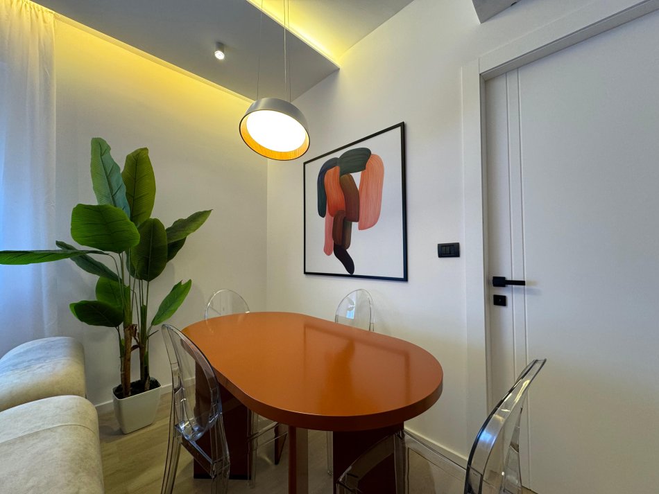 Tirane, shitet apartament 1+1 Kati 5, 66 m² 165.000 € (Komuna e Parisit)