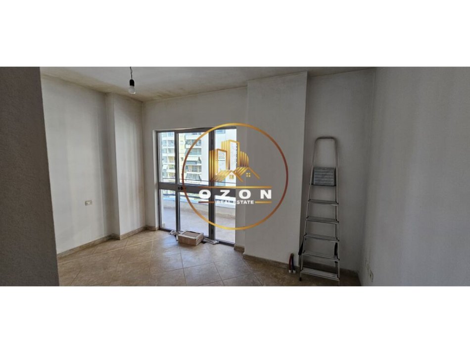 Apartament 2+1+2 për Qera në Astir!