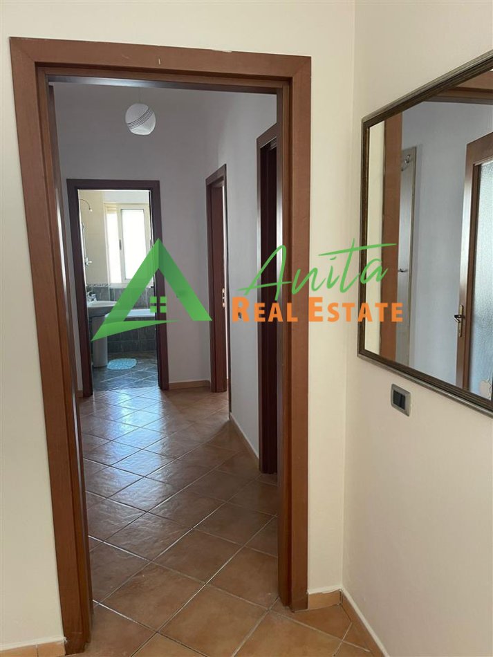 Tirane, jepet me qera apartament 2+1 Kati 9, 104 m² 600 € (Don Bosko)