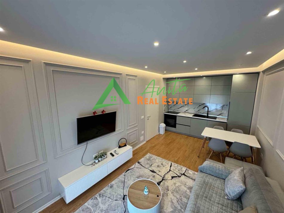 Tirane, jepet me qera apartament 1+1+Ballkon Kati 4, 70 m² 50.000 € (Astir)