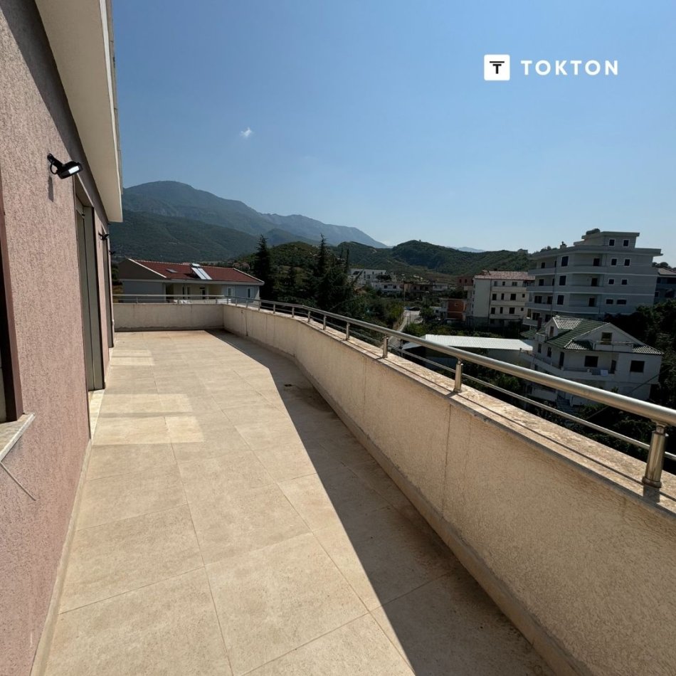 Tirane, shitet apartament 3+1 Kati 5, 146 m² 140.000 Euro (Tufinë) TT 293