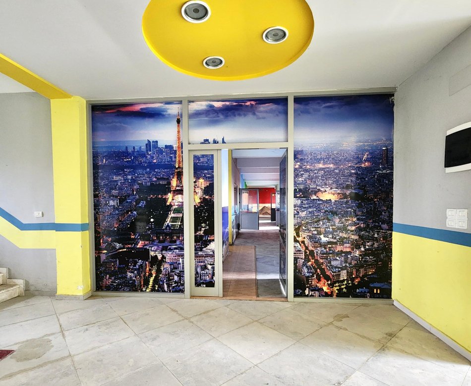 Ndertese Biznesi ( 4 kateshe ) | S.Totale: 918 m2 -- CERRIK, Ne Rruge Kryesore / Multifunksionale, per cdo lloj biznesi || 385.000 Euro ||