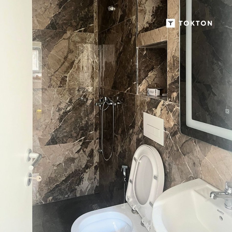 Tirane, shitet apartament 1+1 Kati 1, 42 m² 98.000 € (Bulevardi i Ri)