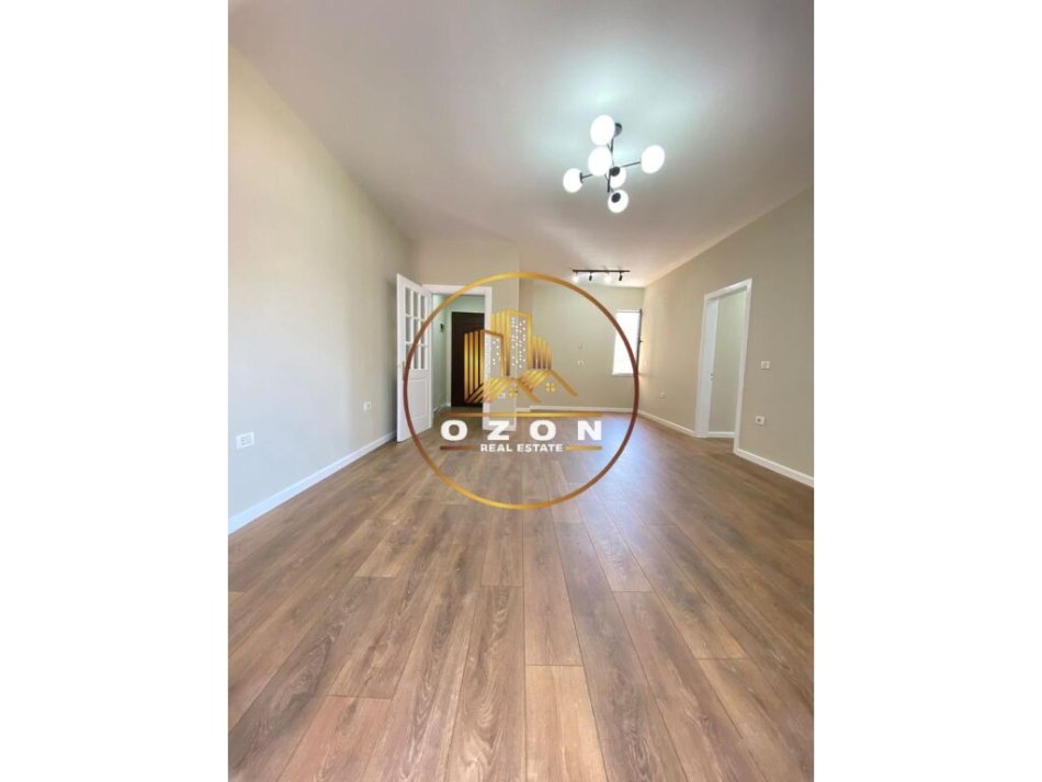 Apartament 2+1 për Shitje tek Pazari i Ri!