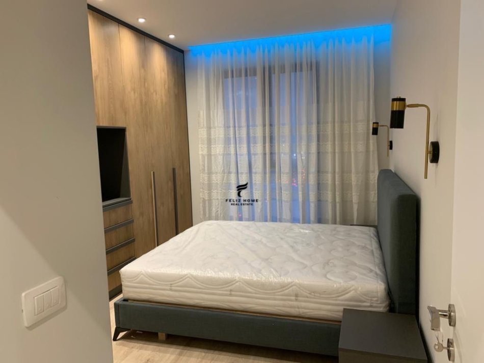 Tirane, shitet apartament 2+1+Ballkon Kati 4, 94 m² 139.600 € (LAPRAKE)