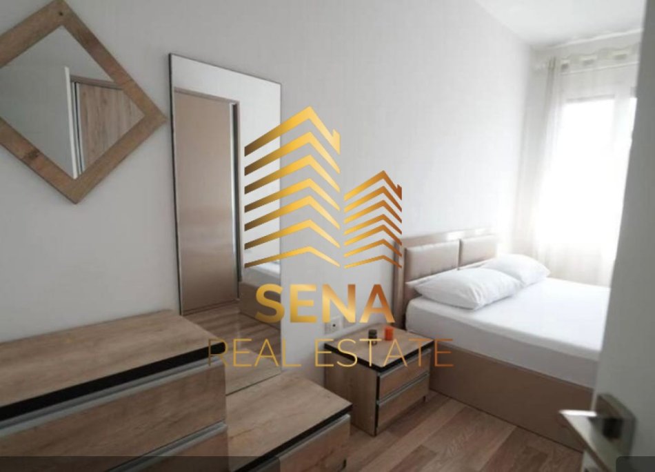Tirane, jepet me qera apartament 2+1 Kati 3, 66 m² 750 € (Rruga Abdi Toptani)