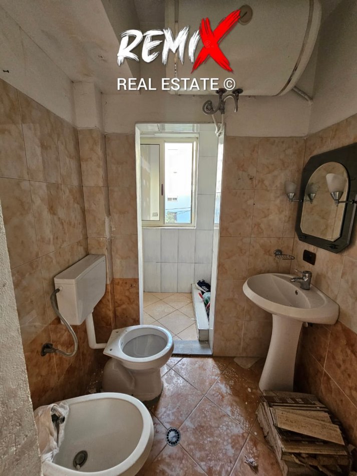 Durres, shitet apartament 1+1+Aneks+Ballkon Kati 2, 56 m² 63.000 €
