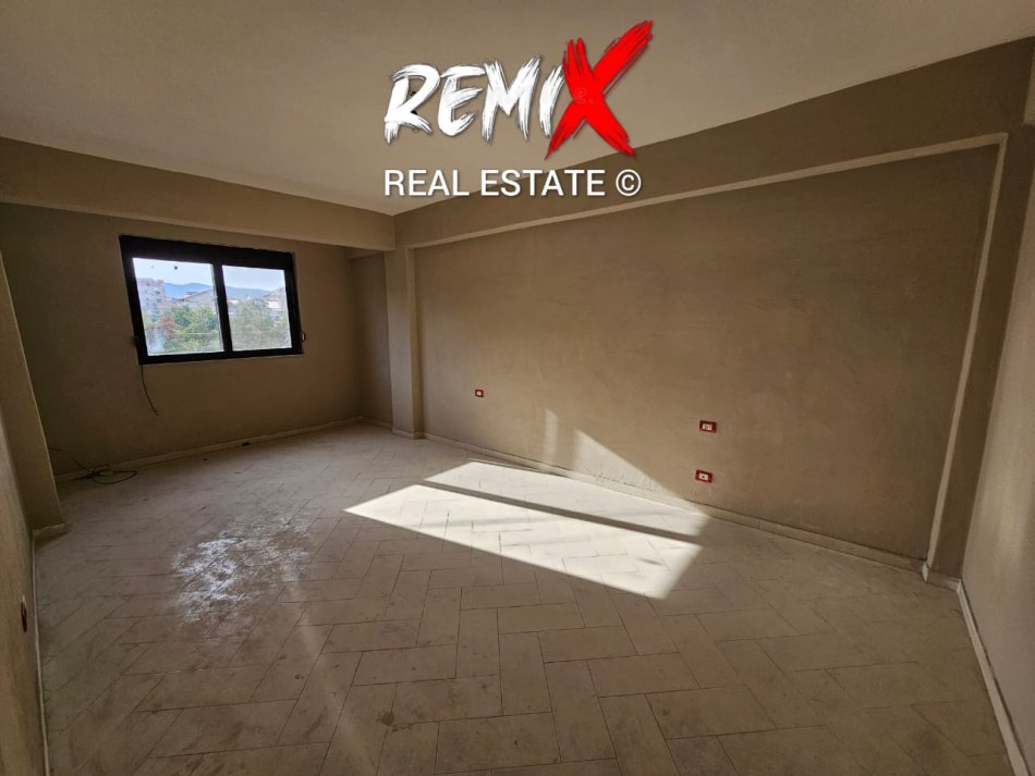 Durres, shitet apartament 2+1+Aneks+Ballkon Kati 2, 86 m² 87.000 € 