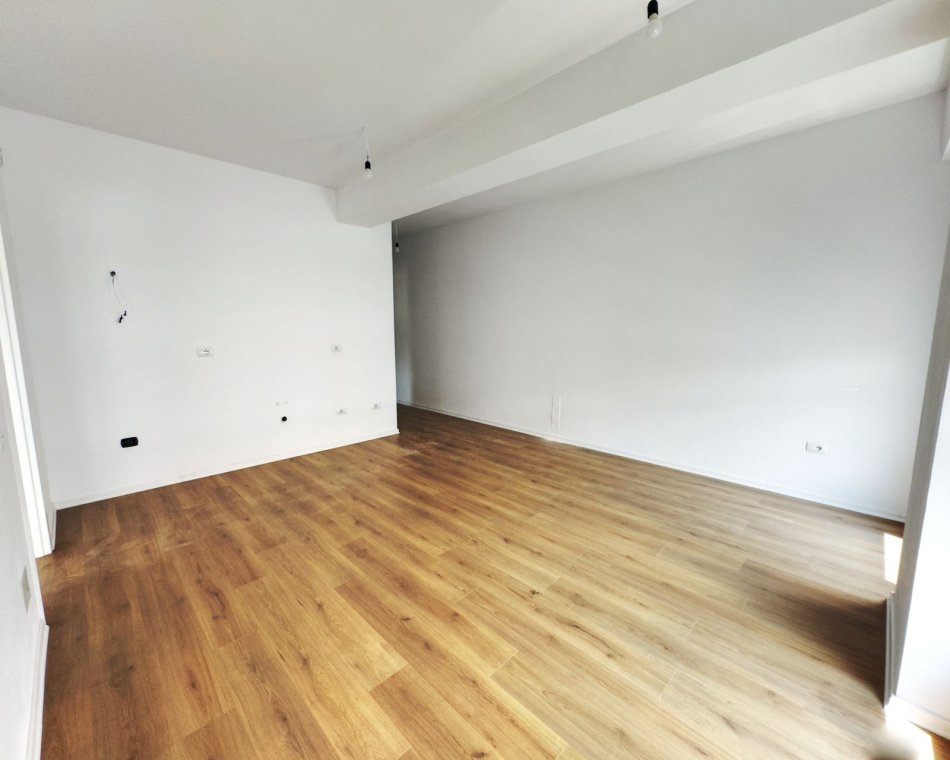 Tirane, shitet apartament 2+1 Kati 7, 84 m² 109.450 € (Kompleksi Mangalem)