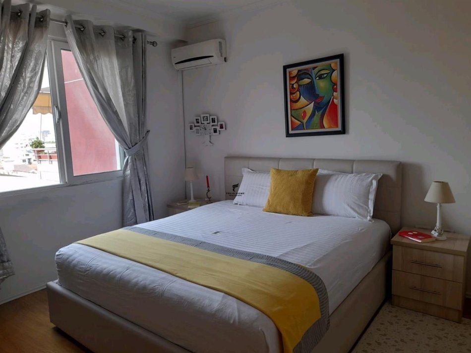 Tirane, shitet apartament 1+1+Ballkon Kati 2, 63 m² 125.000 € (KOMUNA E PARISIT)