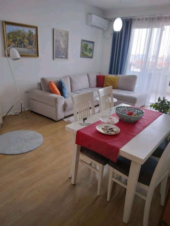 Tirane, shitet apartament 1+1+Ballkon Kati 2, 63 m² 125.000 € (KOMUNA E PARISIT)