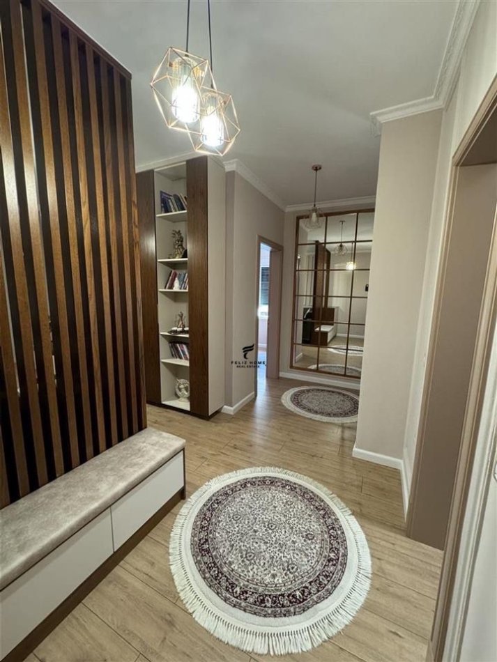 Tirane, shitet apartament 2+1 Kati 3, 110 m² 200.000 € (SELITE)