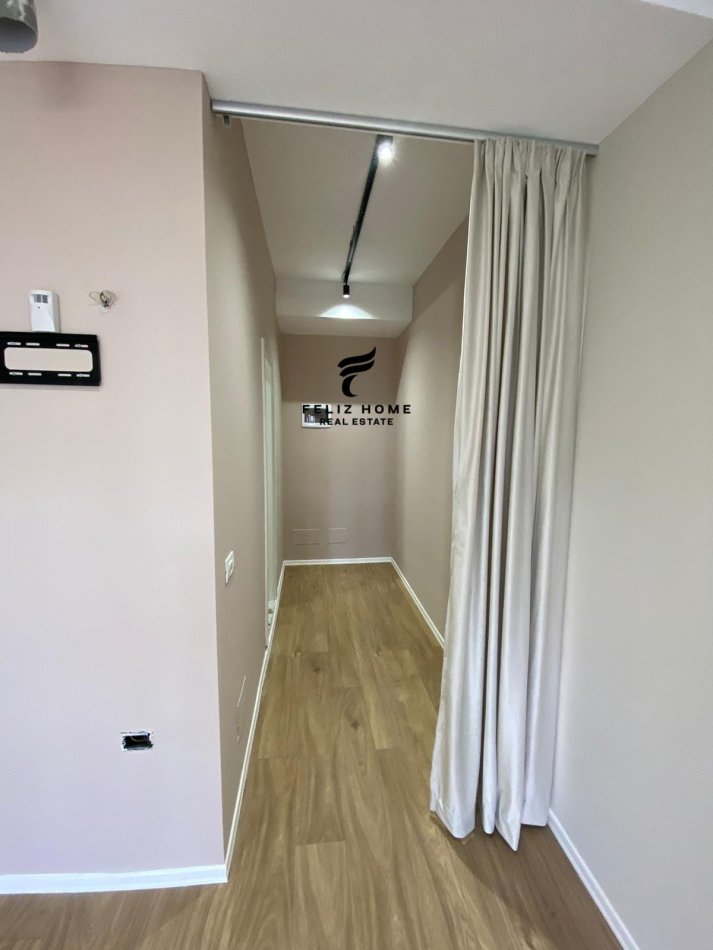Tirane, jepet me qera apartament 1+1 Kati 0, 29 m² 290 € (ALI DEMI)