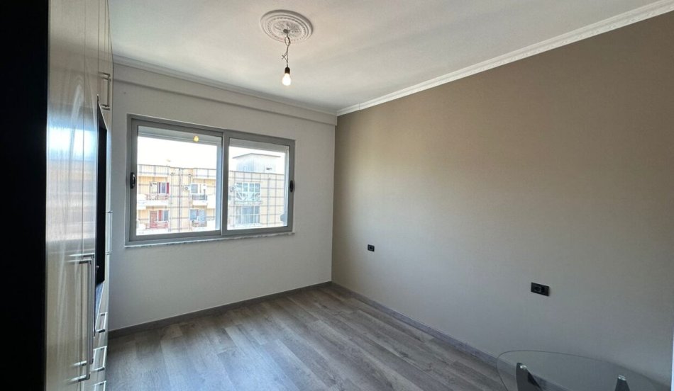 Tirane, shitet apartament 2+1+Aneks+Ballkon Kati 8, 96 m² 122.000 € (Astir)