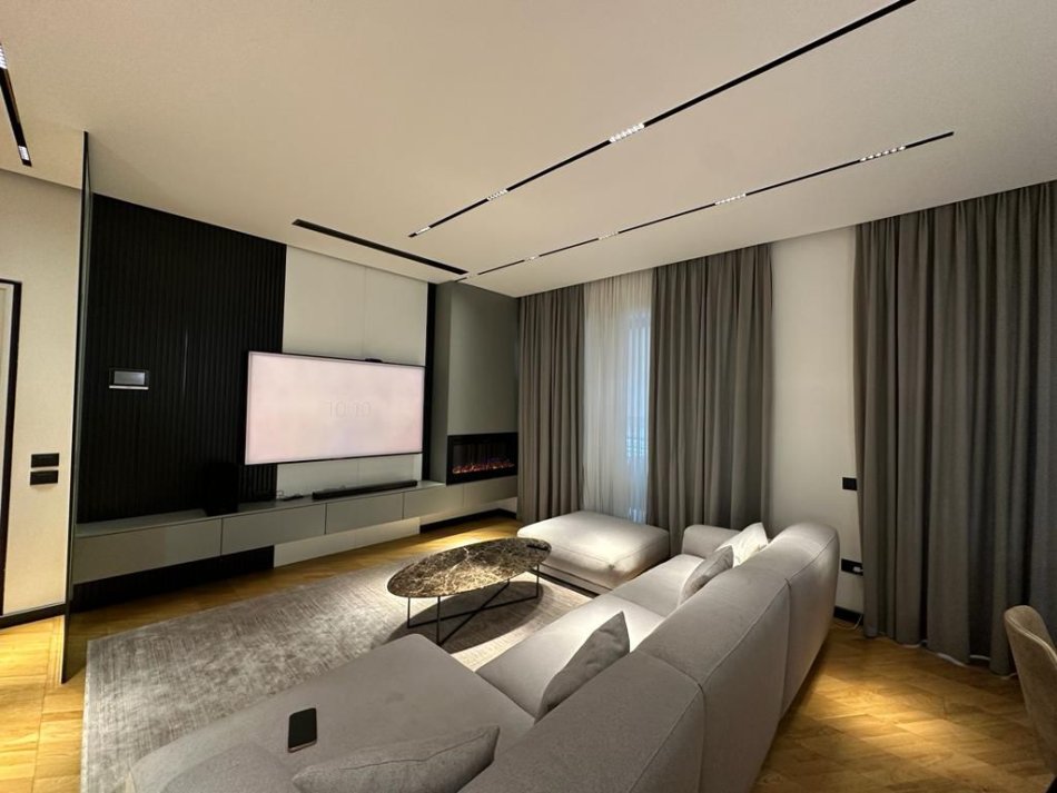 Tirane, shitet apartament 2+1 Kati 4, 144 m² 500.000 € (Delijorgji)