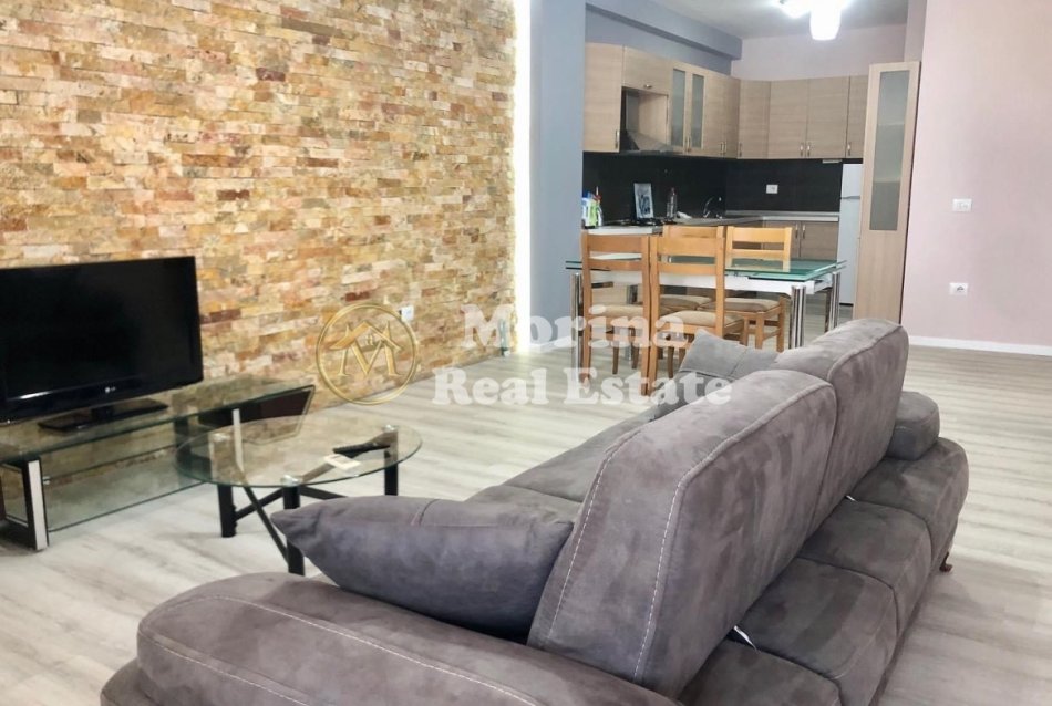 Tirane, jepet me qera apartament 2+1 Kati 5, 100 m² 650 € (Rruga e Kavajes/Condor Center)