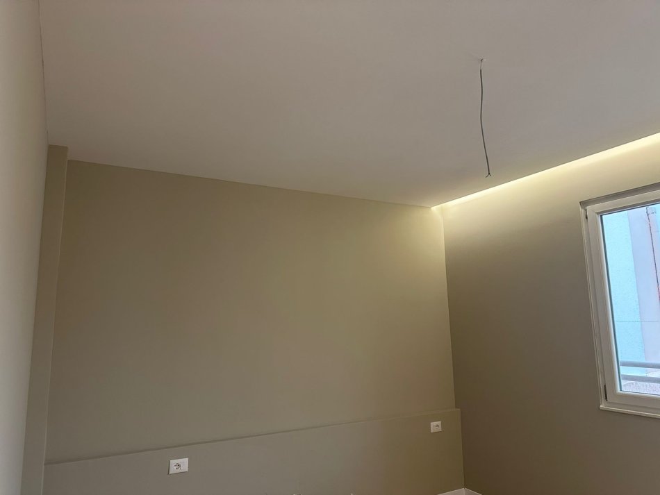Durres, shitet apartament 1+1+Ballkon Kati 10, 62 m² 80.000 € 